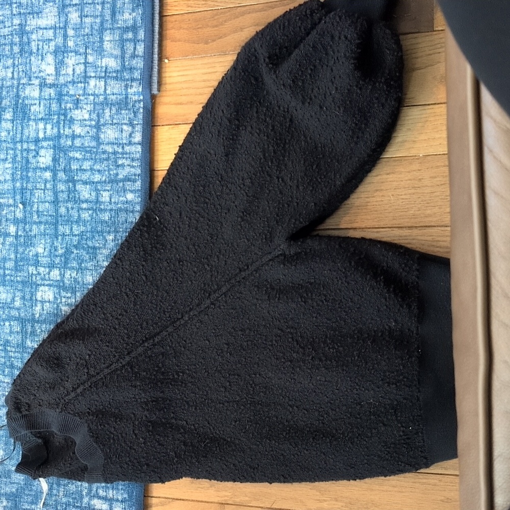 FREE PEOPLE Black sweater - Picture 4 of 4